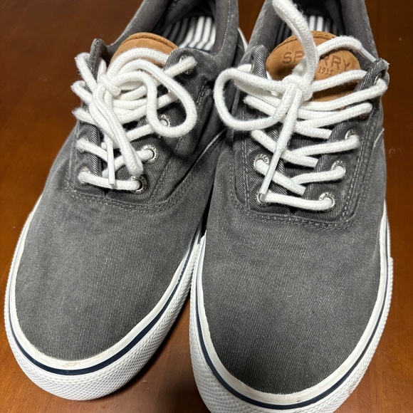 Sperry Men's Striper II CVO Canvas Sneaker Gray/White | Size 10 - Picture 1 of 7